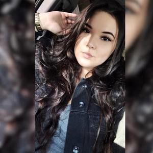 Meet your Posher, Aída